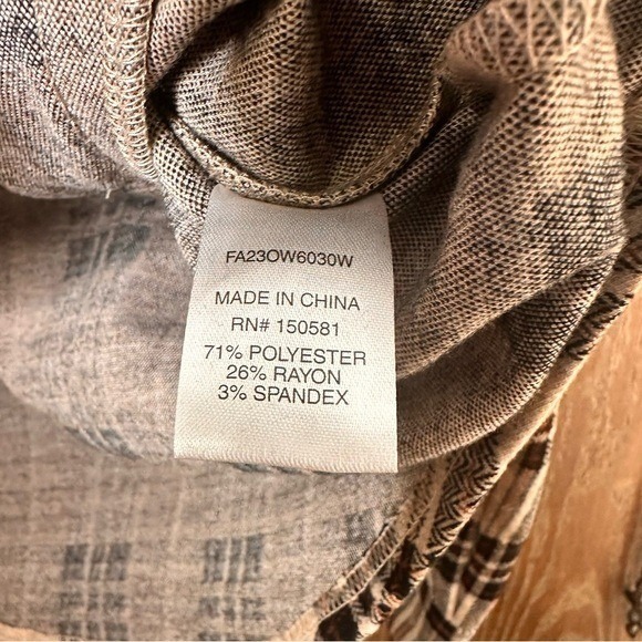 Flag & Anthem Men's M Snap Button Down Flannel Shacket Pullover Brown/Tan Plaid - Picture 6 of 10